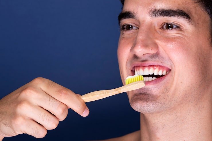 How to Maintain Oral Hygiene Daily